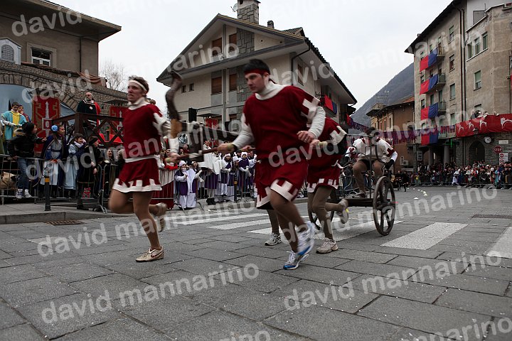 Gara delle Bighe 2011-7783.jpg